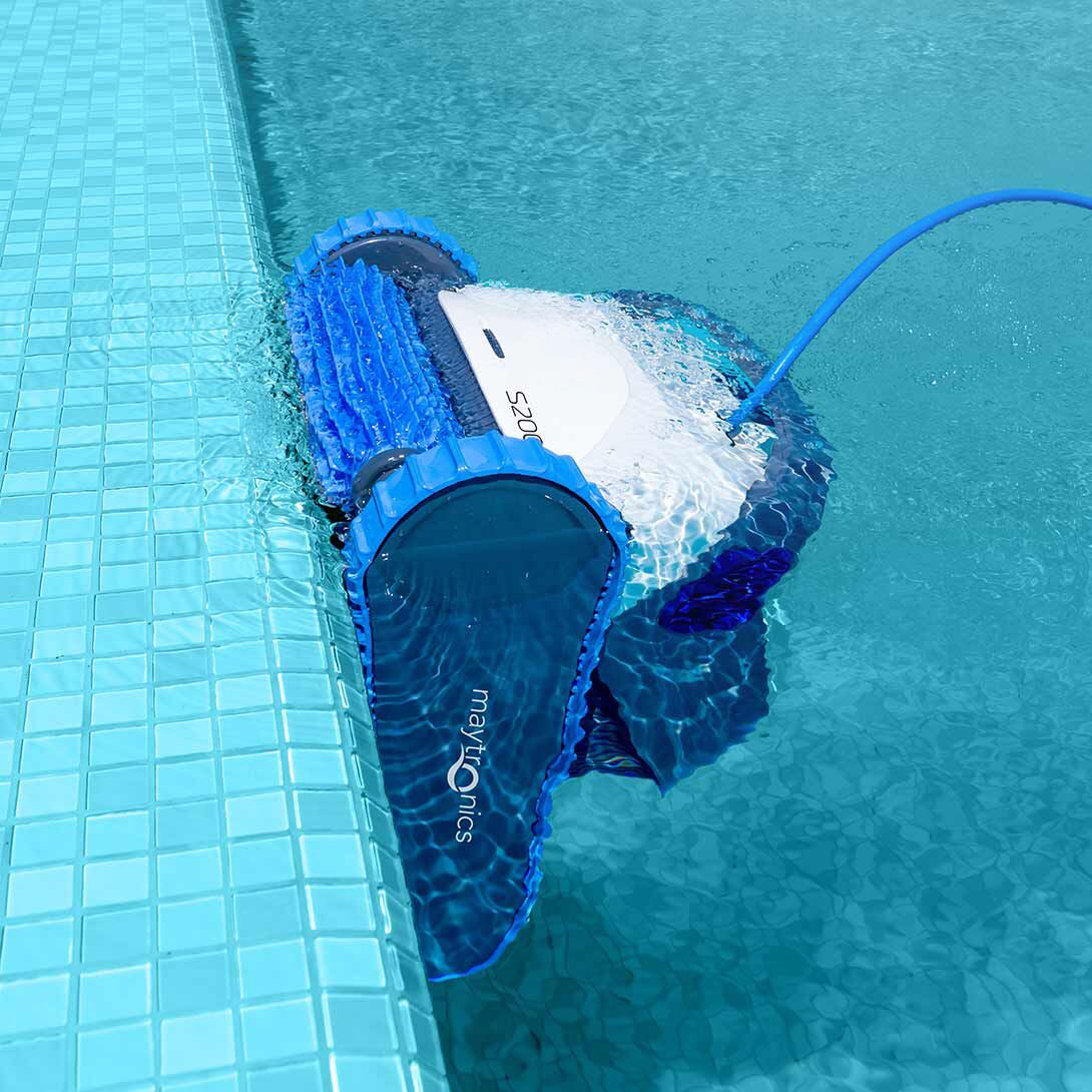hytek_poolroboter_ProfessionalS200_wasserreinigung_wasserlinie_reinigung_Filter_selbstständig